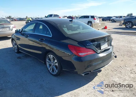 2014 Mercedes-Benz Cla 250 z USA, uszkodzony, nr VIN WDDSJ4EB6EN053843